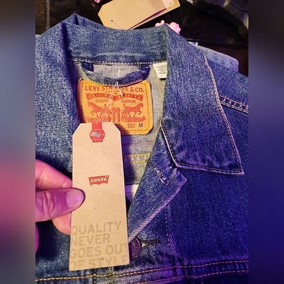 Miller High Life x Levi's Denim Trucker Jacket (new with tags) - Picture 2 of 12